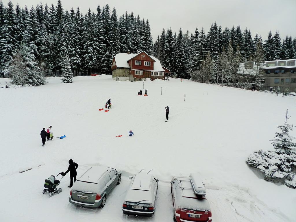 Hotel Chalupa U Beranu Harrachov Esterno foto