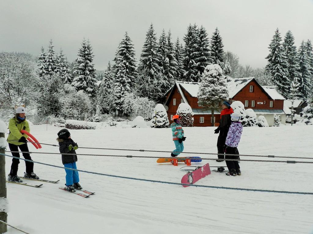 Hotel Chalupa U Beranu Harrachov Esterno foto