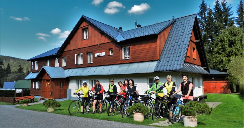 Hotel Chalupa U Beranu Harrachov Esterno foto